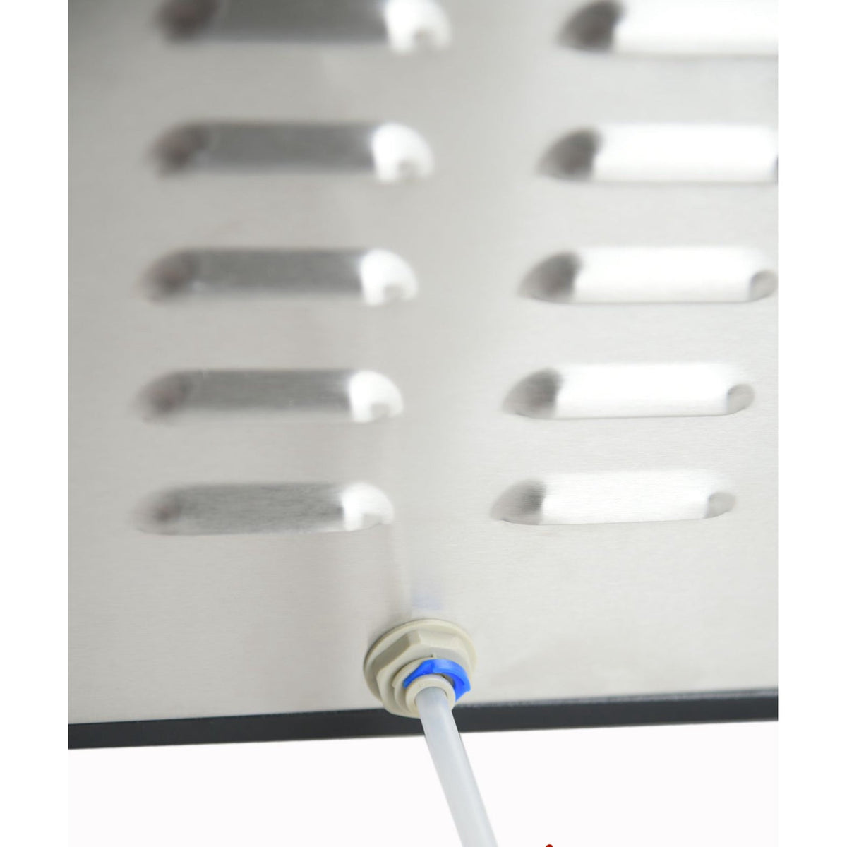 Kokomo LUX ice maker front vent and water line