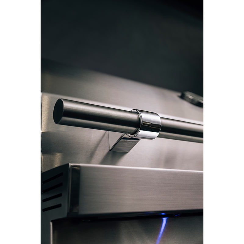 American-Made-Grills-Atlas-36-Hood-Handle