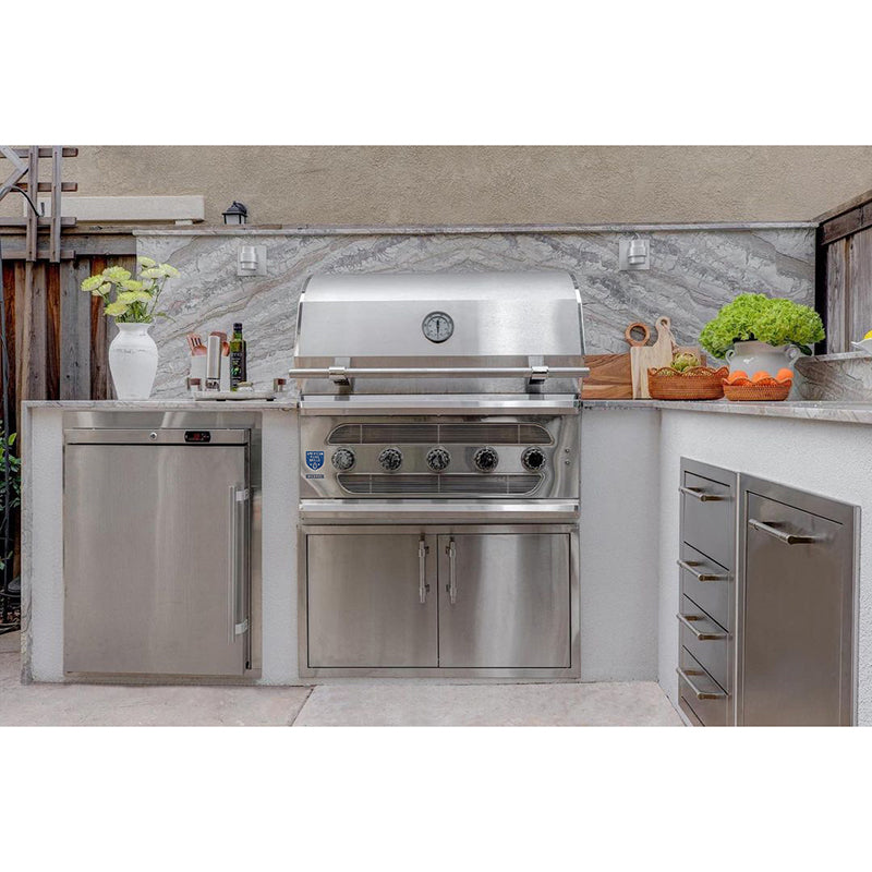 American-Made-Grills-Muscle-36-Built-In-Life-Style-2