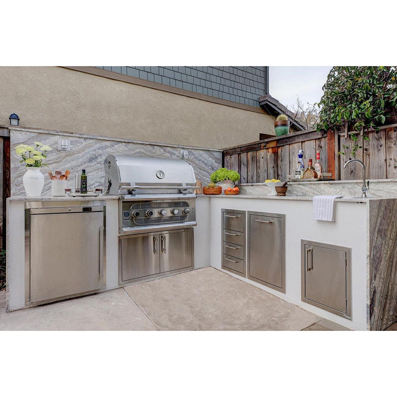 American-Made-Grills-Muscle-36-Built-In-Life-Style