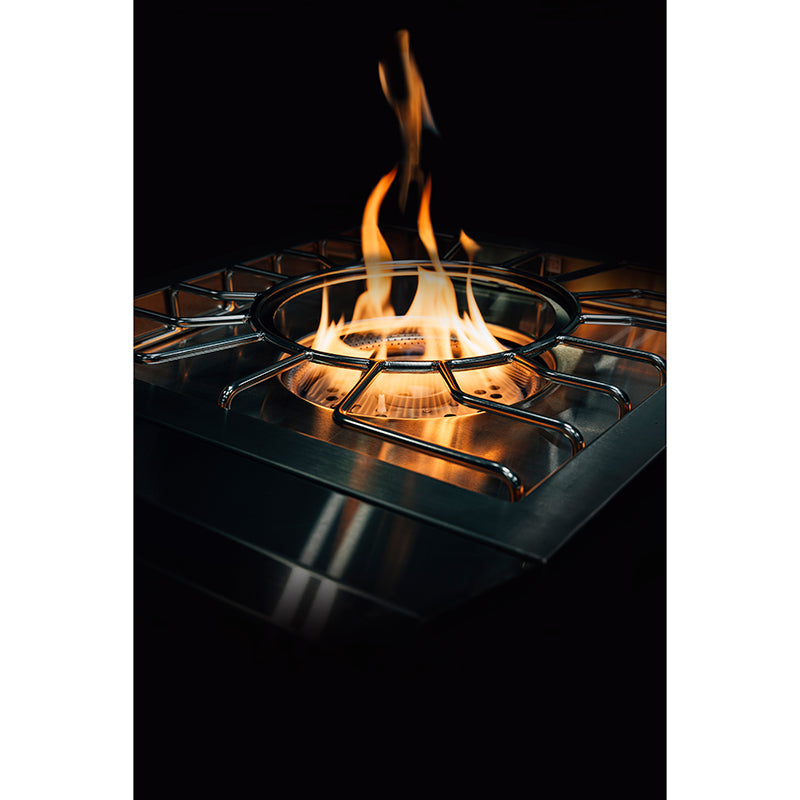American-Made-Grills-Power-Burner-Grate-Fire-at-Night