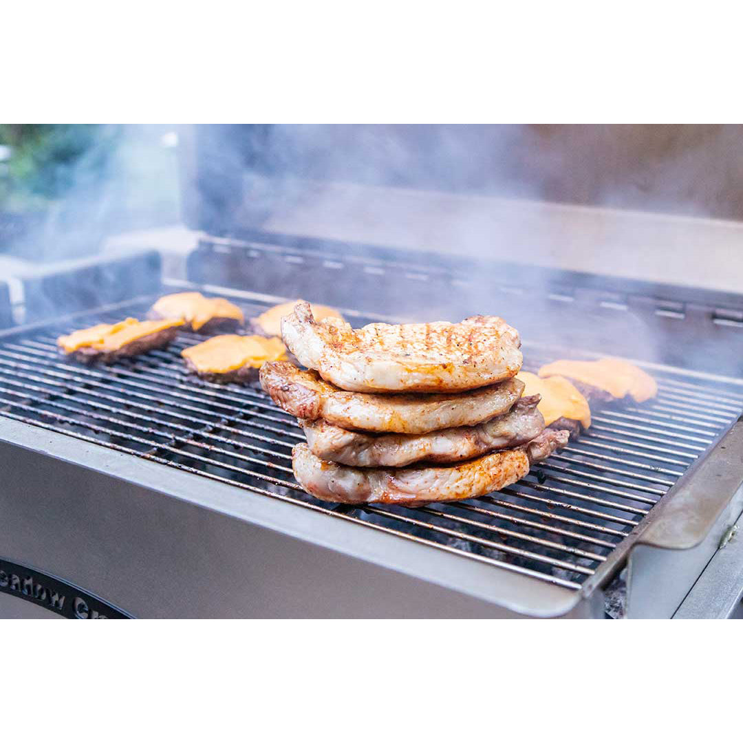 BBQ26S Charcoal Grill Flat Grate 31 Pork Chops