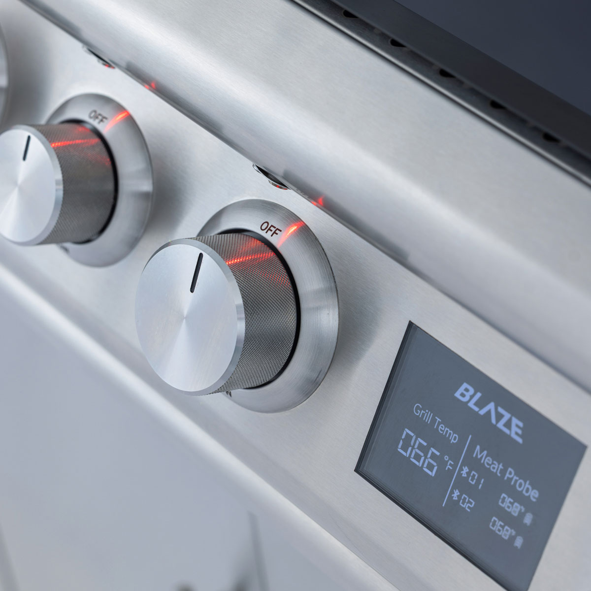 Blaze 26" oven control knobs and digital temperature display