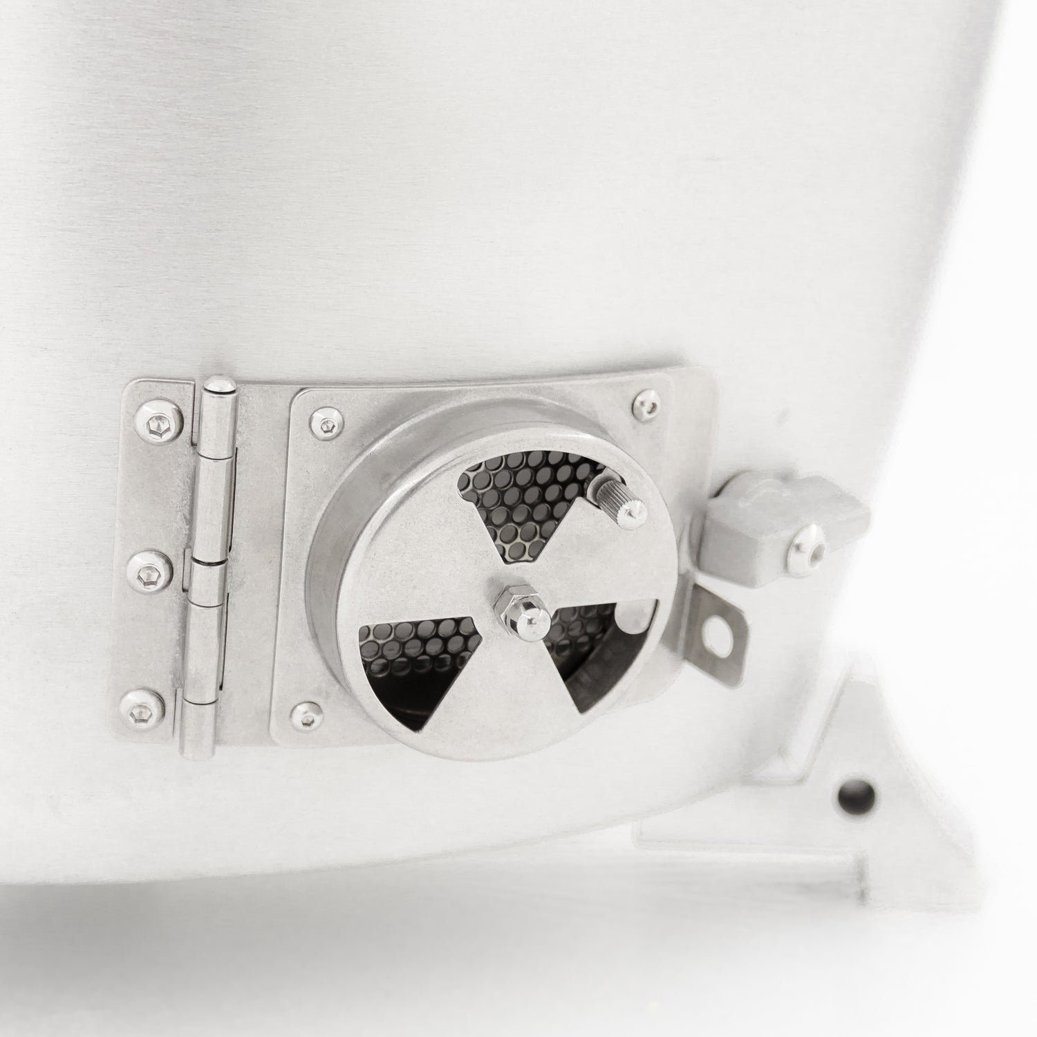 Blaze Kamado Charcoal Grill 8