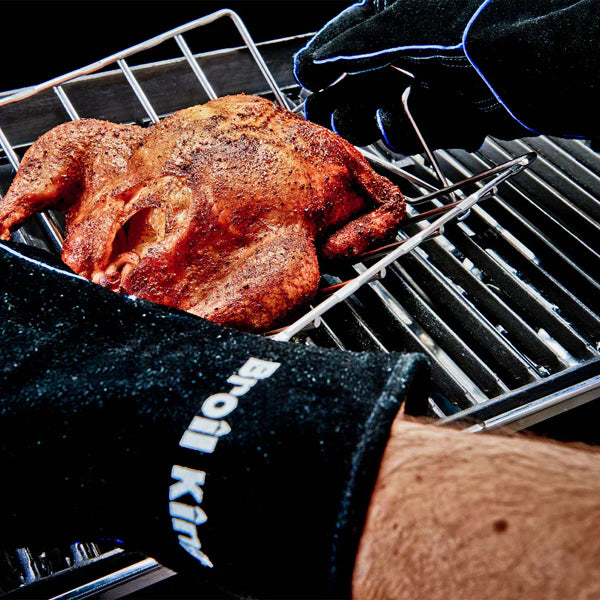 Broil King Leather Grill Gloves Lifestyle