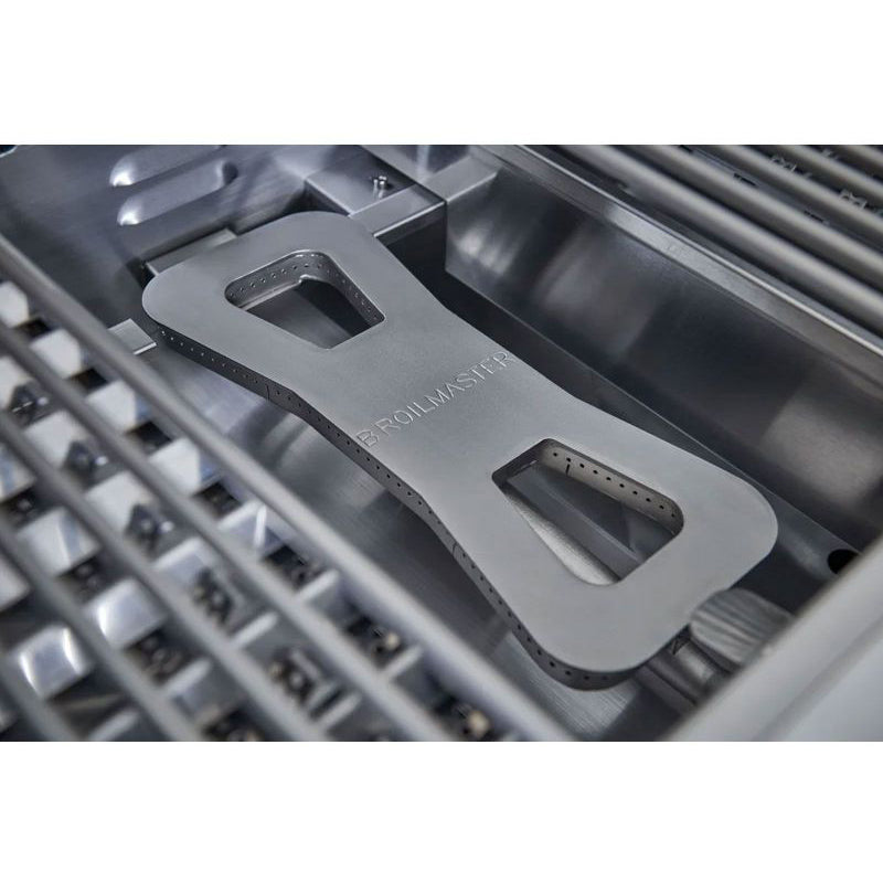 Broilmaster G Series Elite Built In Gas Grill burner close