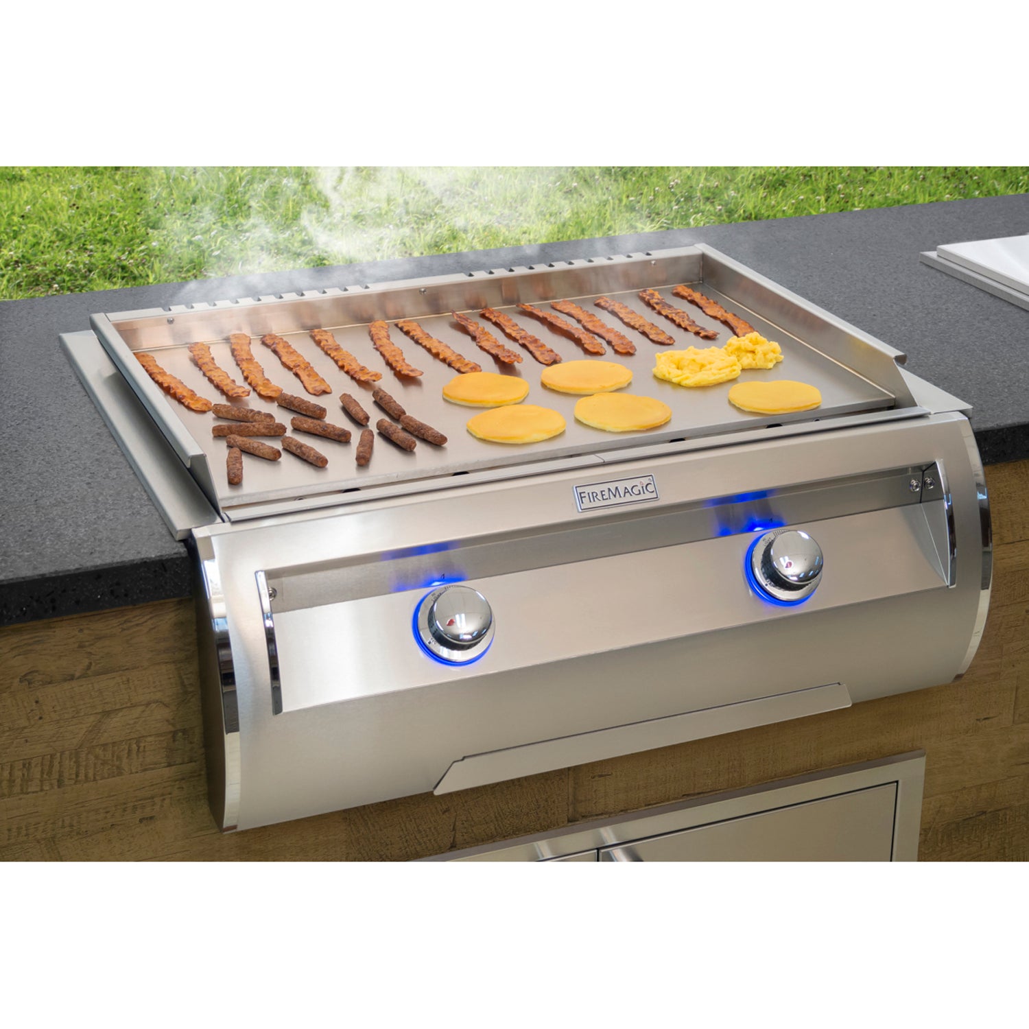 Fire Magic Aurora A660i 30 in Built In Griddle Lifestyle
