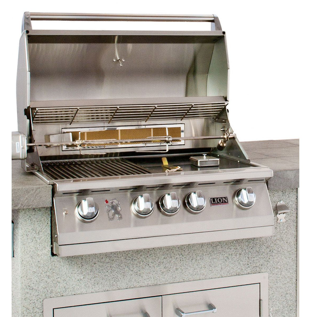 Lion Premium Grills Advanced Q BBQ Island2