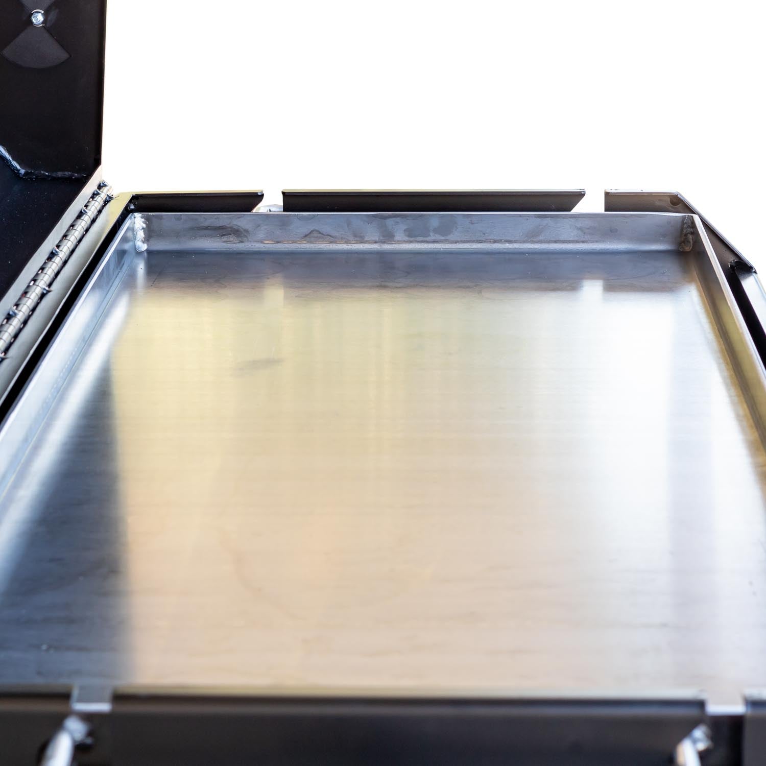 Meadow Creek BBQ60 Charcoal Griddle 4