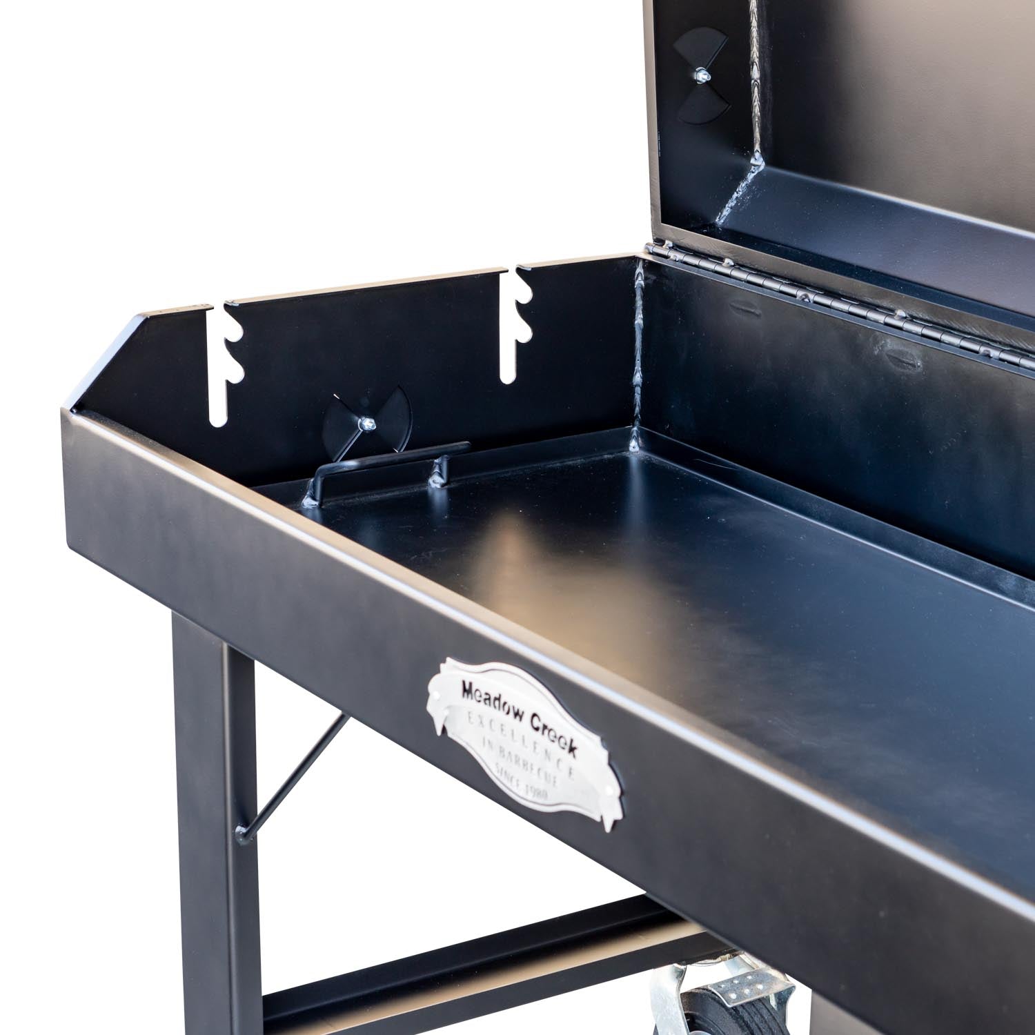 Meadow Creek BBQ60 Pan 2