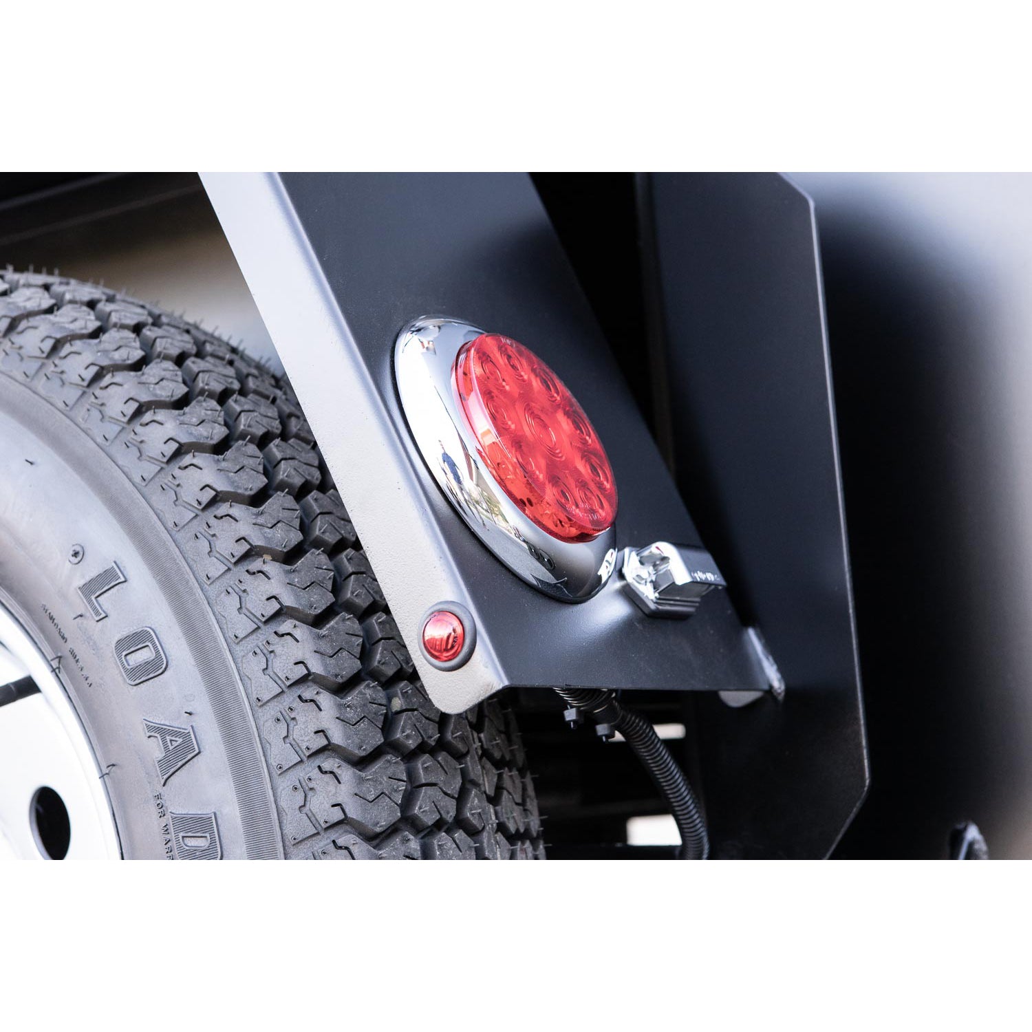 Meadow Creek TS1000 BBQ Trailer 25 Lights