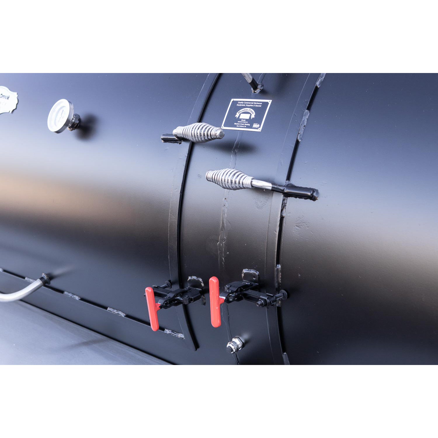 Meadow Creek TS1000 BBQ Trailer 39 Lift Handles