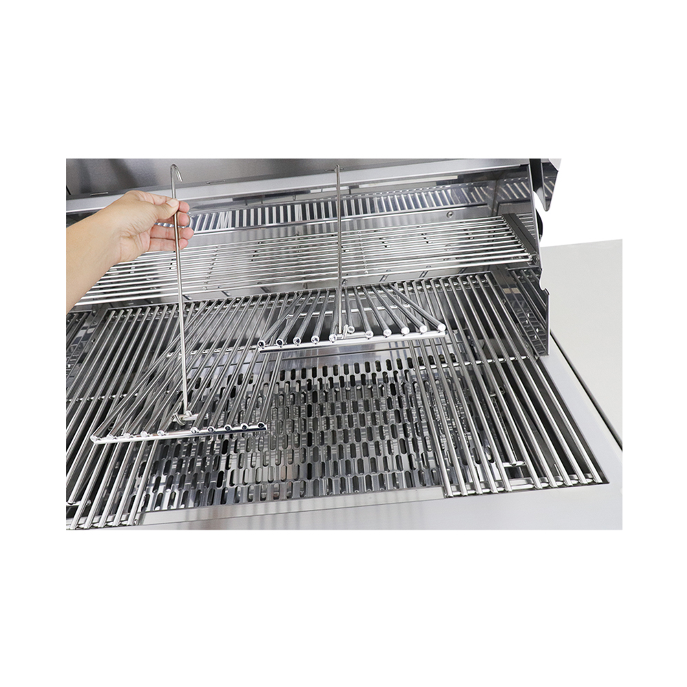 RCS Premier 32 in Charcoal Grill lifted grate close up