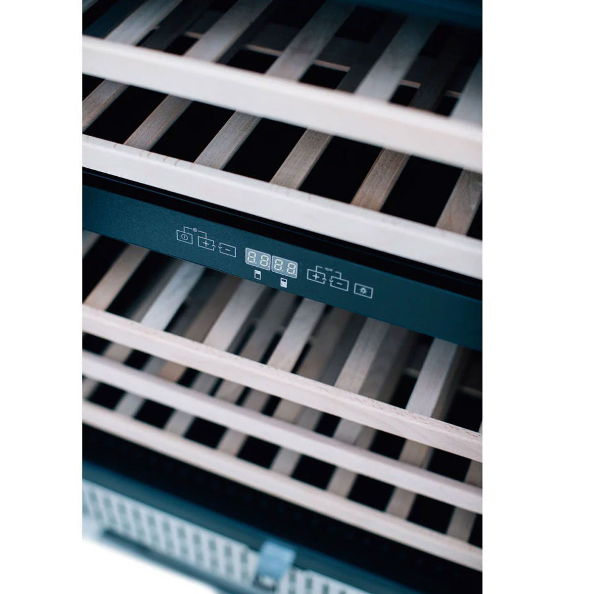 Summerset 15-Inch Outdoor Rated Dual Zone Wine Cooler6