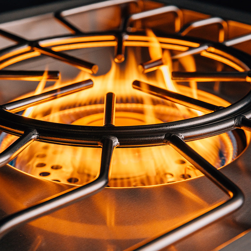 Summerset Pro Power Burner Flames close up