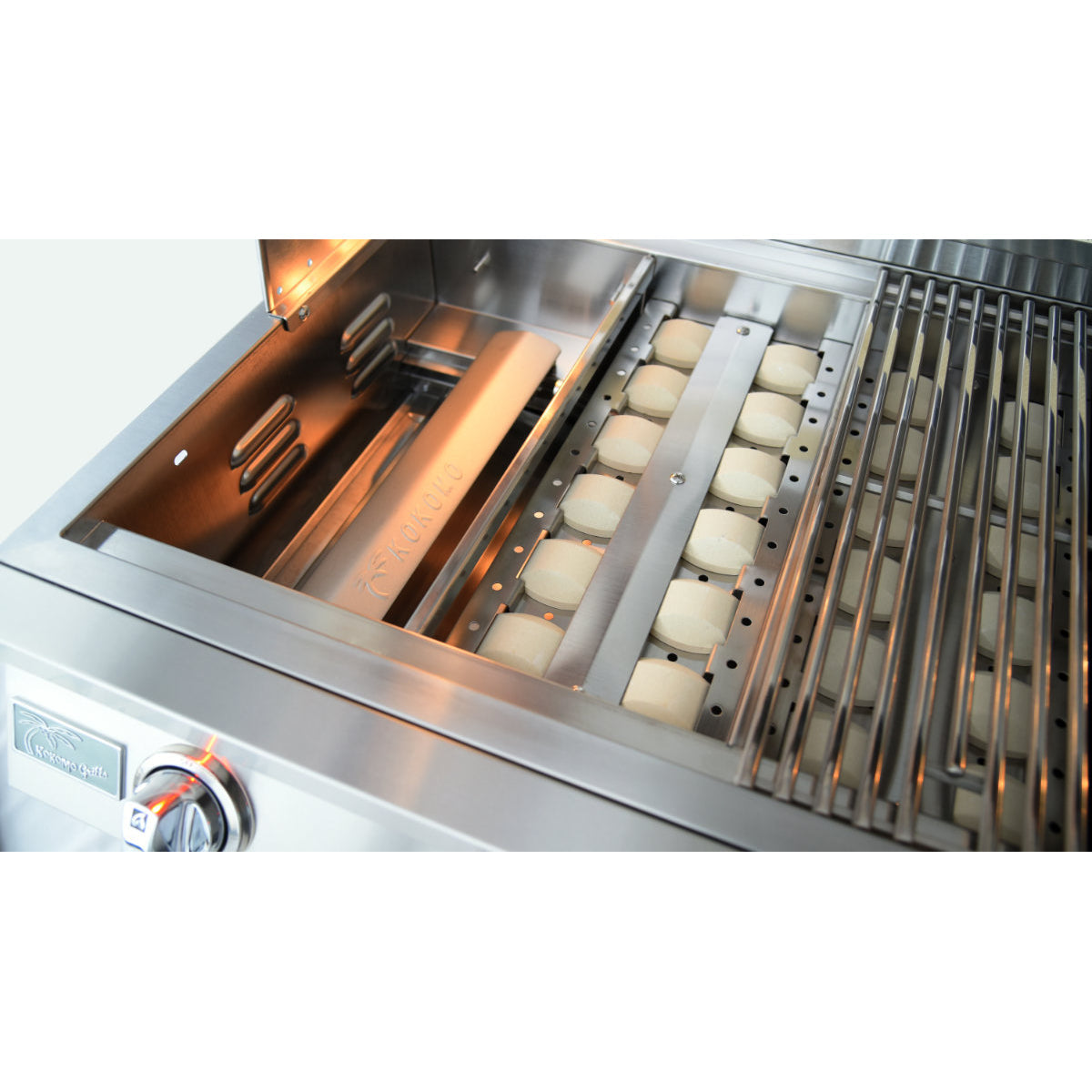 Kokomo PRO burners and sear briquettes