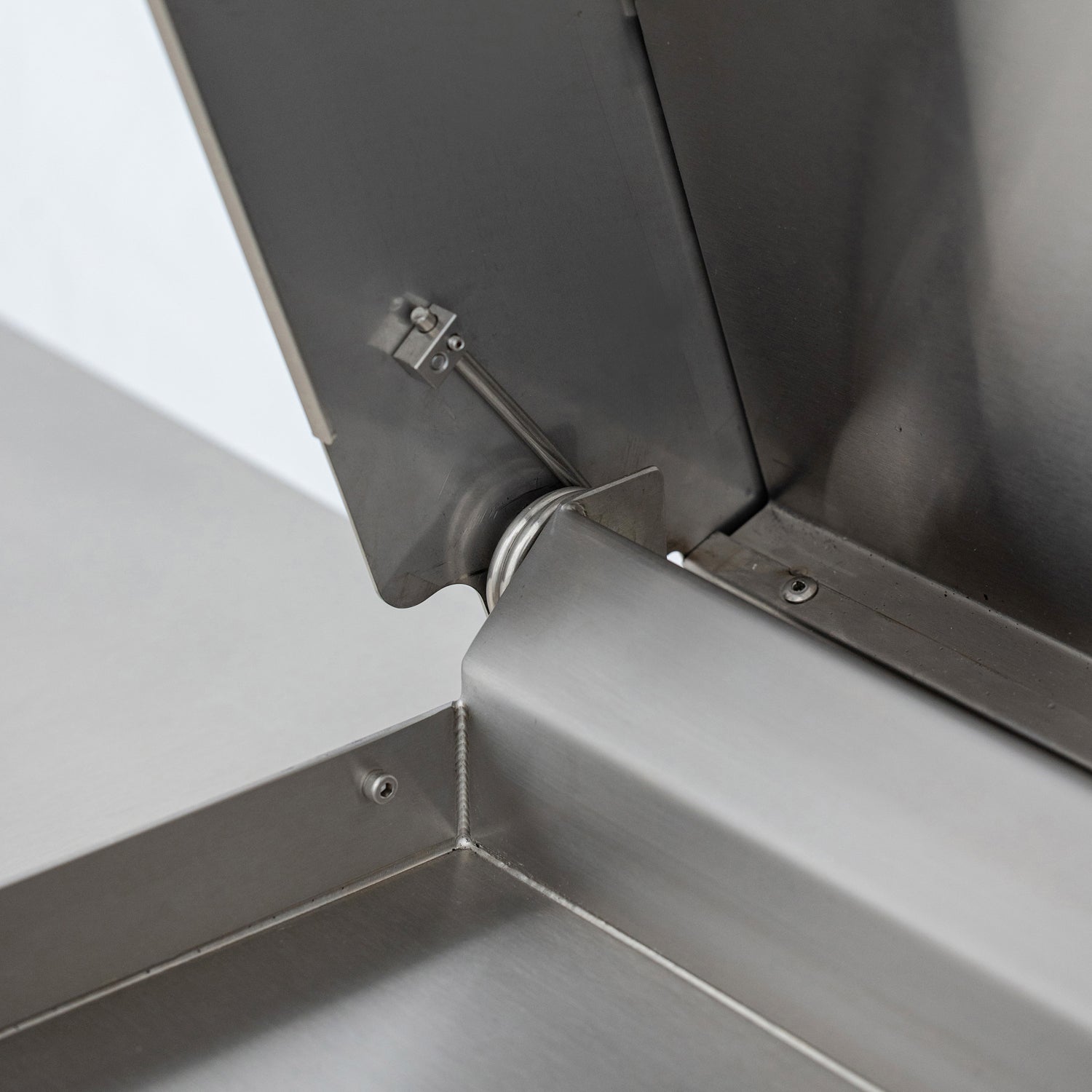 Blaze LTE PRO 40 Built In Gas Griddle 14