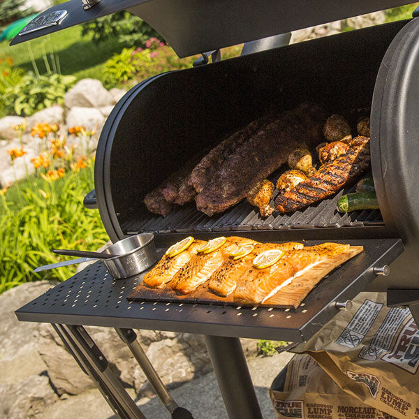 Broil King Regal Charcoal Offset Smoker food close up