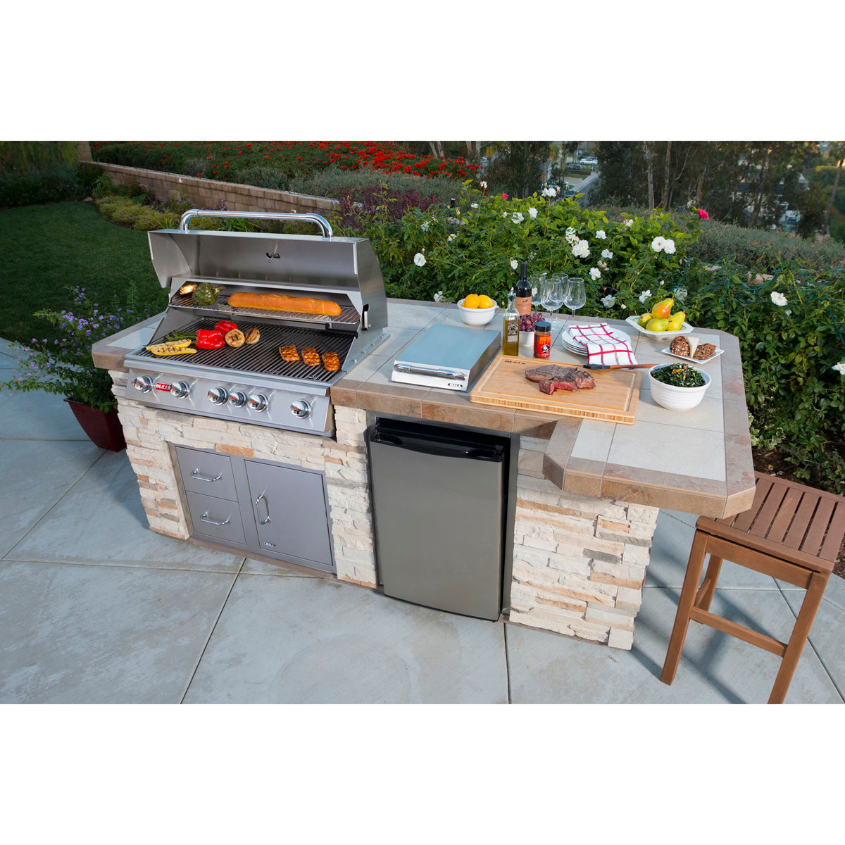 Bull Brahma 38 5 Burner Built In Gas Grill Lifestyle 3