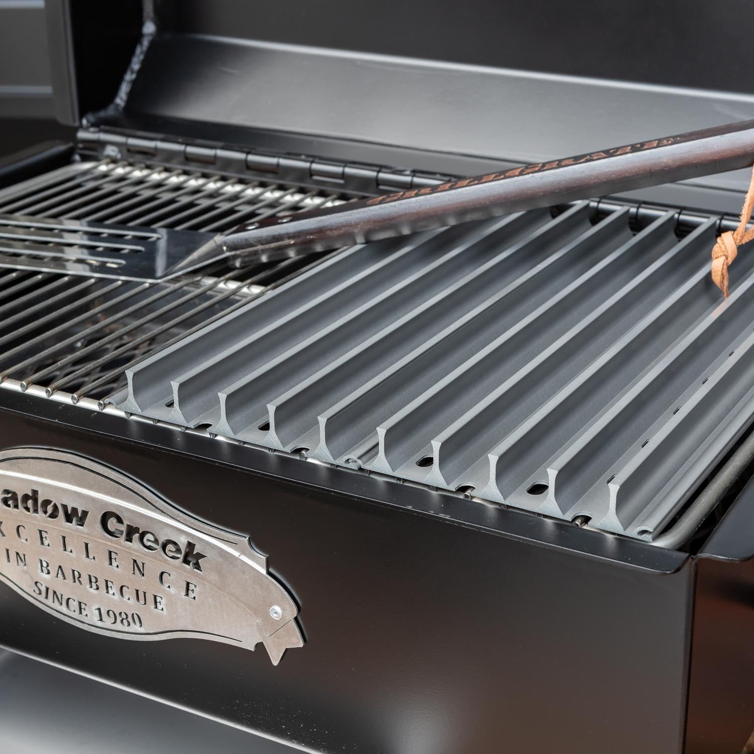 Meadow Creek SK23 GrillGrates 02