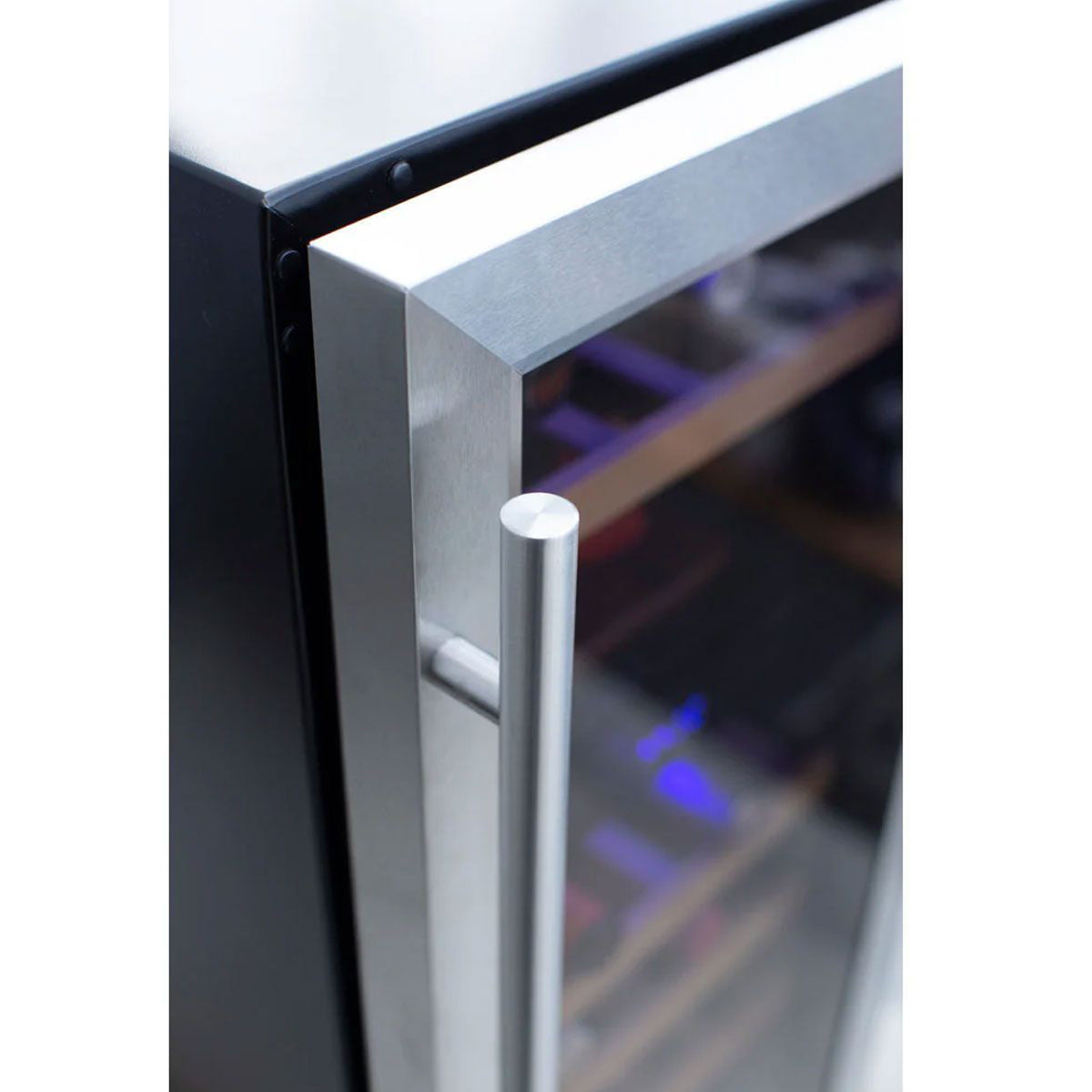 Summerset 15-Inch Outdoor Rated Dual Zone Wine Cooler7