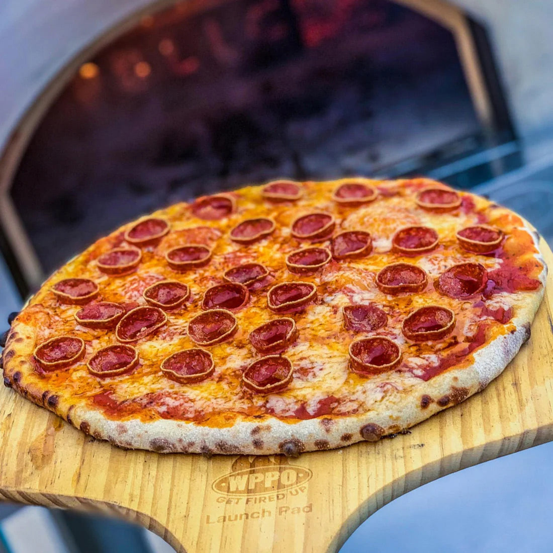 WPPO Wooden Pizza Peel 14 x 24 Life style